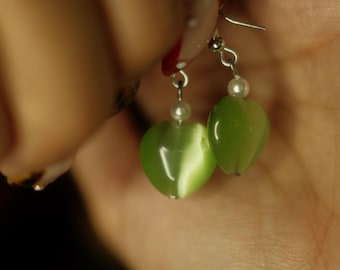 Shimmering Green Heart Earrings, Coquette Pearl Drop Dangles, Whimsigoth Cat Eye Glass Jewelry, Nickel Free Silver Ear Wires