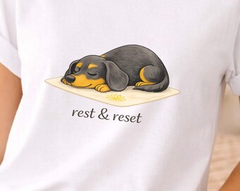 Dackel Yoga Shirt Rest and Reset, Hundemama T-Shirt, Yoga Geschenk für Dackefans, Achtsamkeit Shirt, Boho Stil, Minimal Look