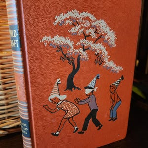 Childcraft　英語版　海外　児童書　箱入　ヴィンテージ Childcraft Volume - Etsy