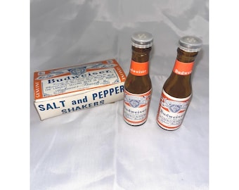 Vintage Budweiser Beer Bottle Salt and Pepper Shakers Set with Original Box