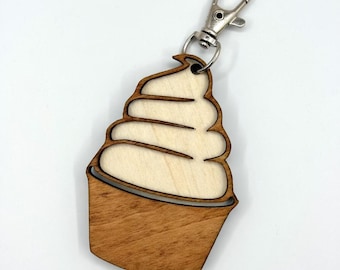 Pineapple Whip Keychain - Theme Park Inspired Amusement Park Snack, Disney Park Treat Bag Charm, Tropical Vacation Gift