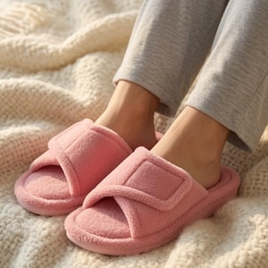 Fuzzy Slide Slippers Women Adjustable Open Toe Soft Arch Support Fluffy House Shoes