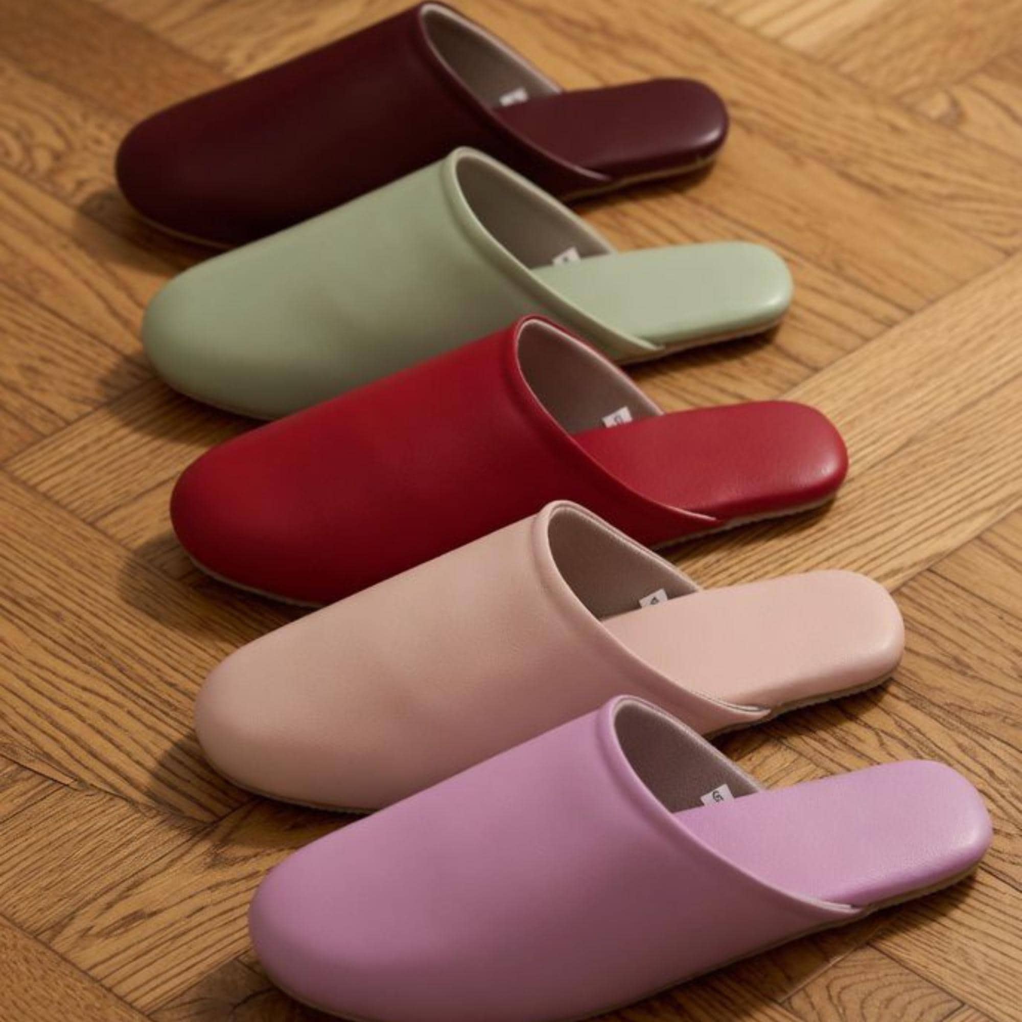 GUCCI ピンク ミュール GUCCI 正規品 レザーミュール GGスタッズ