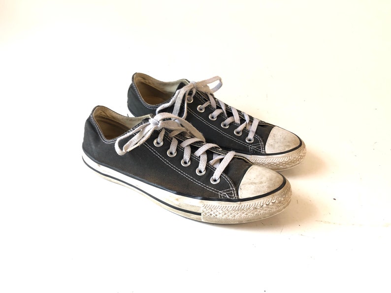 where to buy retro sneakers