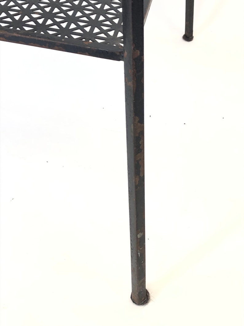 Vintage 50s black metal wire mesh TV stand end table plant shelf adjustable record player swivel top mid century modern retro furniture
