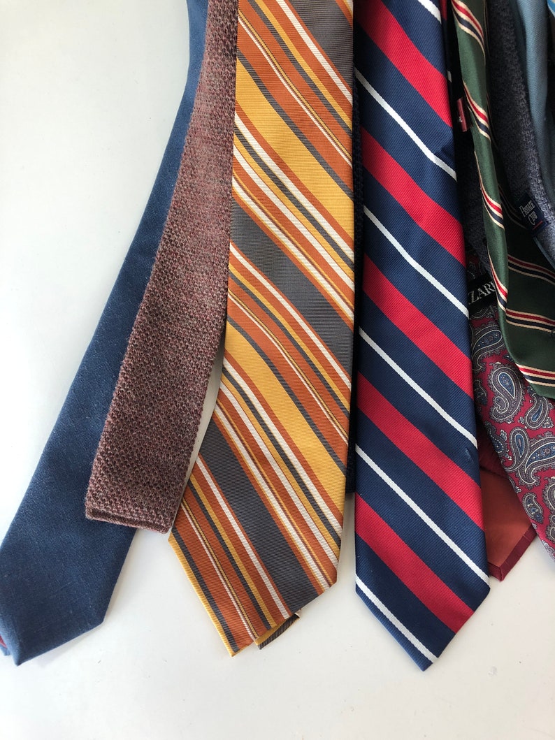 Lot of 37 vintage NECKTIES neck ties mens 70s 80s retro | Etsy