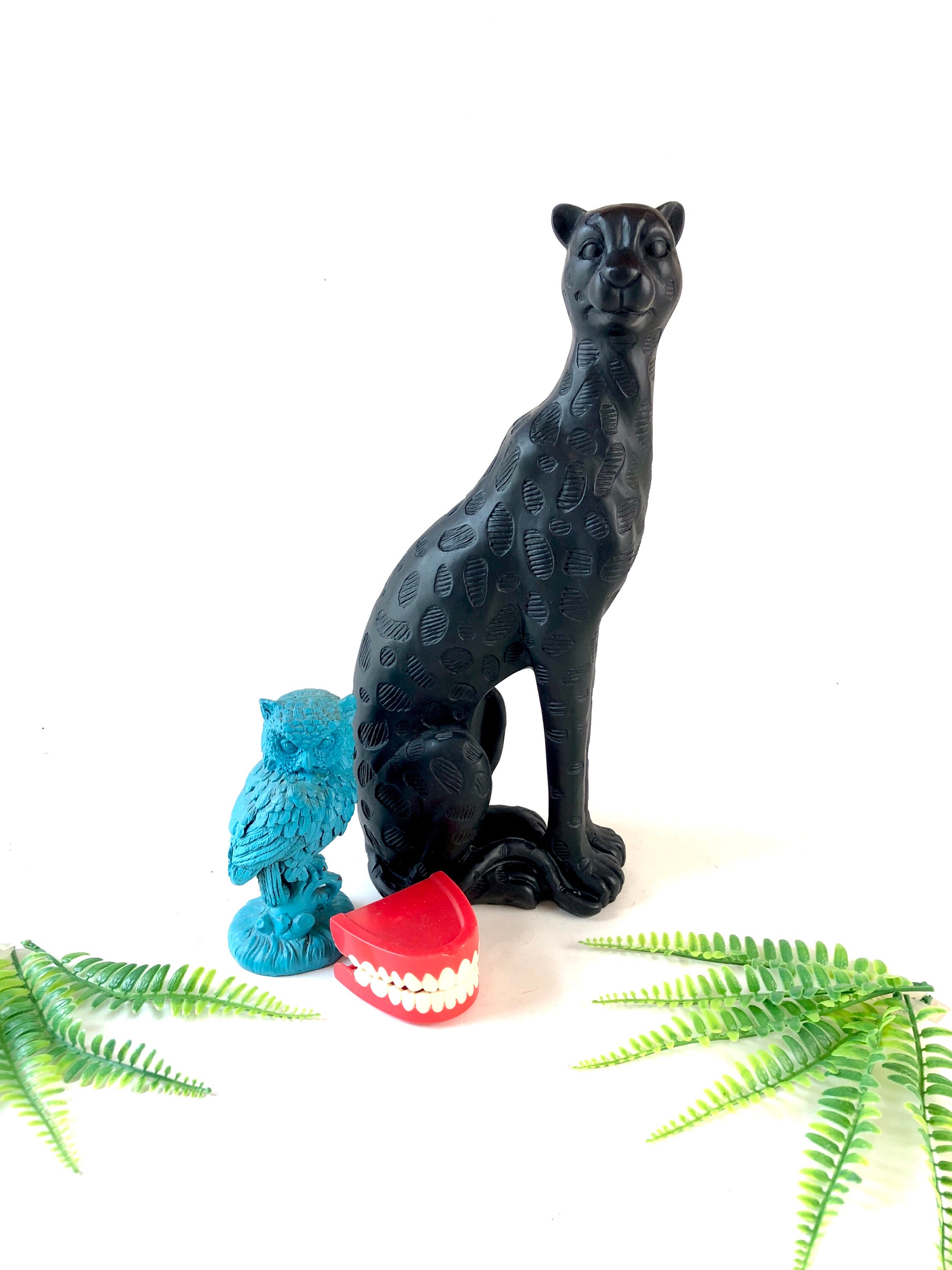 チーター？Deco Figurine Black Cat 90