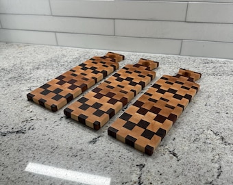 Charcuterie Bretter - dreiteiliges Set aus Walnuss-, Ahorn- und Sapeleholz