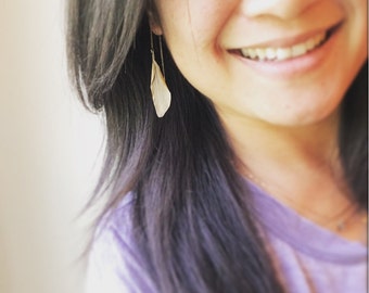 Feather Threader, Golden Feather Threader, Feather Earrings, Feather Jewelry, Beach Style Earrings, Bohemian Jewelry, Feather Threader