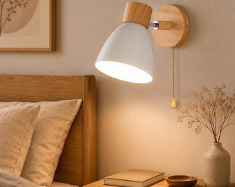 Applique da parete moderna in legno con interruttore a tirante, lampada da comodino nordica, luce di lettura regolabile per camera da letto e cameretta dei bambini.