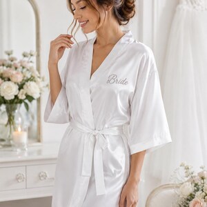 Personalized Bridal Satin Robe, Embroidered Bride Robe, Getting Ready ...