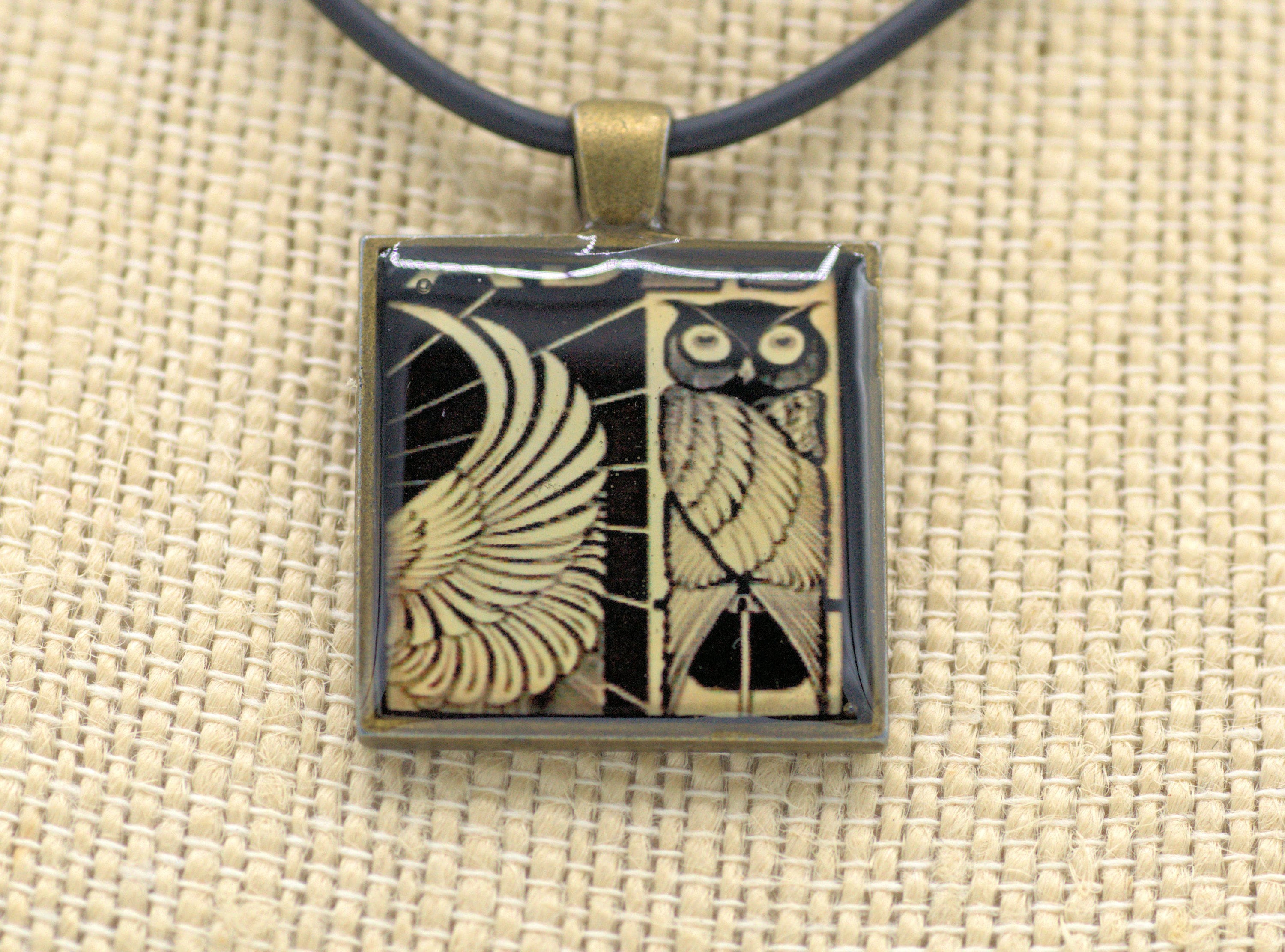 Resin Pendant, Owl, Black, Yellow, 1 inch, Square, Bird, Wing