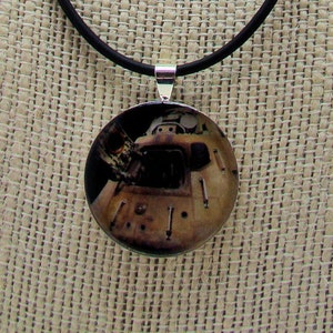 Photo Pendant Resin Pendant, Space Capsule, NASA, Round, 1 Inch, Beige, Black, Unisex