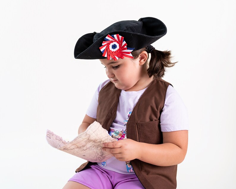 Ship's Captain Dressup, Revolutionary War Hero Costume Set for kids ages 3 Multipurpose space-saving costume image 7