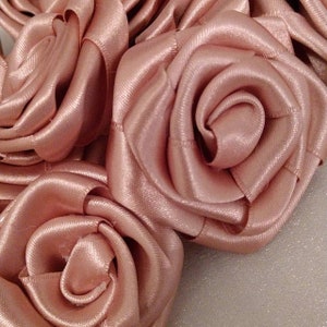 Rose Gold Satinband Doppelseitig Luxuriöse Qualität Satin Hochzeiten, Einladungen, Schärpe Kunsthandwerk, Bekleidung, Stirnbänder Dusty Rose Bulk Stock