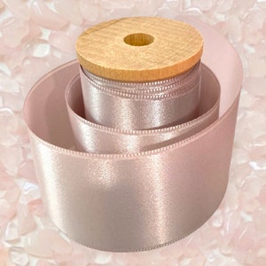 Champagne Satin Ruban Champagne Blush Wedding Colors Double Side Ruban Satin de haute qualité par yard Mariages, Invitations, Sashes