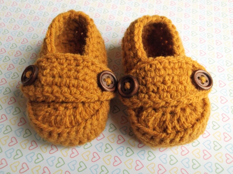 Baby crochet booties Baby shower gift Baby boots Gender neutral baby gift, Crochet baby shoes Baby loafers Unisex baby shoes New baby gift image 1