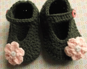 Crochet baby shoes  Baby booties Baby girl shoes Baby sandals Crib Shoes Baby shower gift bootees