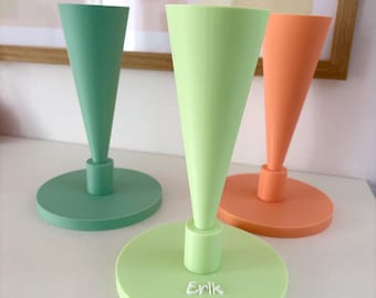 Schultütenhalter personalisiert | Schultütenständer 3D Druck | Halter für Zuckertüte Einschulung | Individuelle Farbwahl & Wunschname | Deko