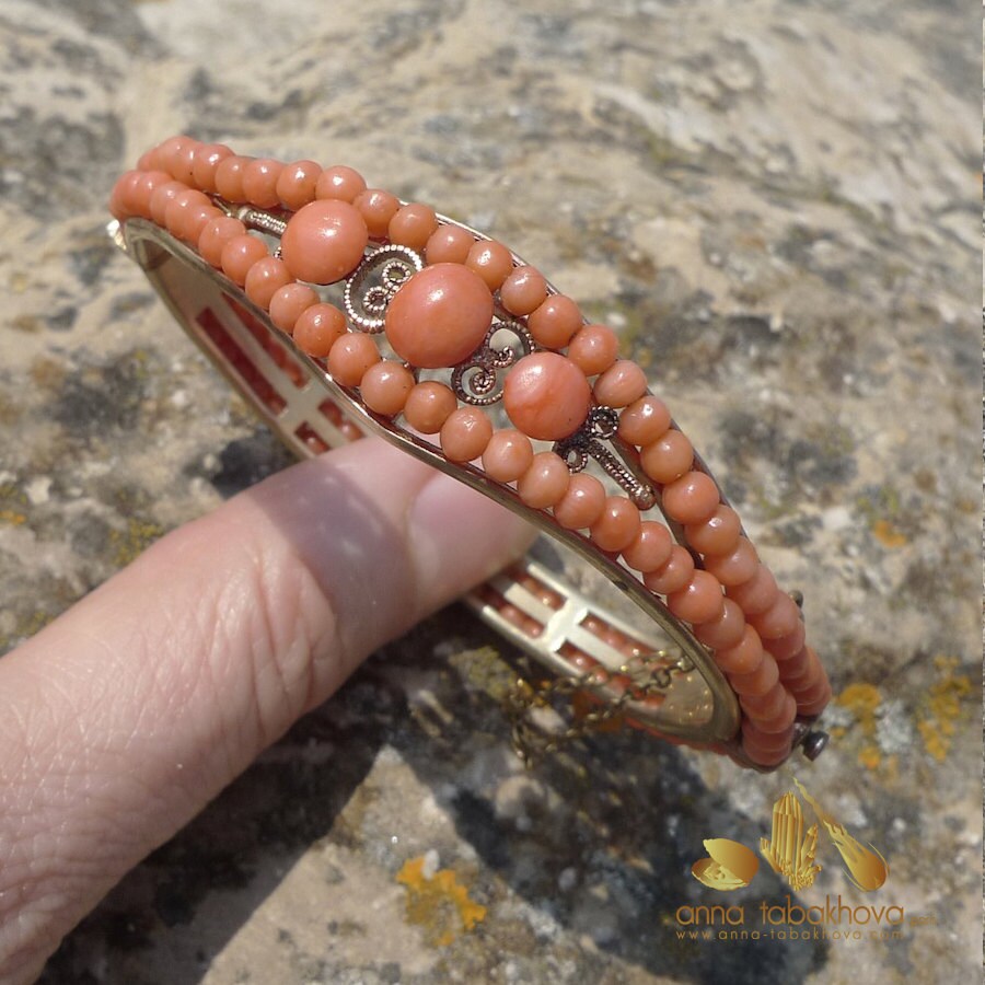 Vintage Coral Bead Bracelet - - - - Coral beads of beauty! Seven 8-8.5mm  salmon red coral beads evenly spaced on a twisted link bracelet. … |  Instagram