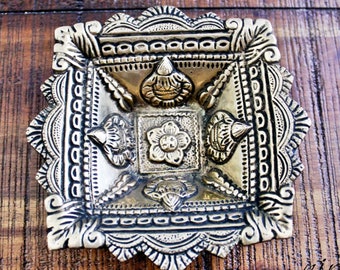 Brass Indian diya oil lamp, Solid Brass Carved Floral Crafted Oil Lamp, Brass lamp, Brass decorative plate, brass tray