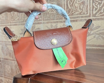 Borsa in nylon resistente all'acqua con finiture in pelle, mini trousse per il trucco resistente, trousse per il trucco personalizzata, regalo di compleanno per la mamma