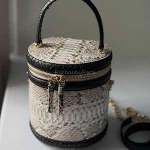 Białe kosmetyczki z pytona | Naturalna, unikalna łuska z siatkowanego pytona | Torebki damskie, luksusowe portfele