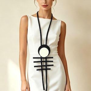 Black Statement Geometric Necklace Minimalist Long Circle Pendant Necklaces Contemporary Art Boho Jewelry Everyday Elegant Necklace