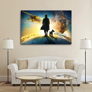 Puede incluir: Impresi&oacute;n en lienzo que representa a una persona y un perro de pie sobre un globo terr&aacute;queo, con un biplano y un barco en llamas al fondo. La obra presenta una vibrante puesta de sol y un tema fant&aacute;stico.