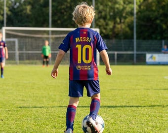 Camiseta de fútbol infantil LM #10, equipación local del Barça 2026, camiseta de fútbol juvenil para niños y niñas, regalo para aficionados del FC Barcelona, conjunto de fútbol retro Legend.