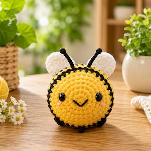 Mini Bee Crochet Pattern PDF |Bumble Bee Crochet Pattern PDF |Amigurumi Bee Tutorial | Amigurumi Bumble Bee Pattern PDF |Crochet Bee Pattern