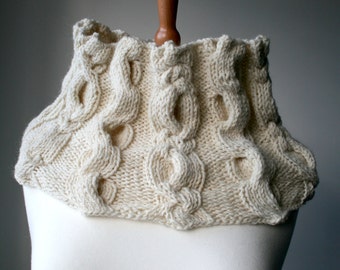 KNITTING PATTERN, cowl knitting pattern with cables, Instant download (04)