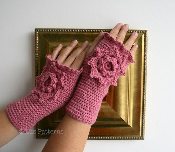 Easy and Quick Fingerless Gloves – Prims -N- Stitches