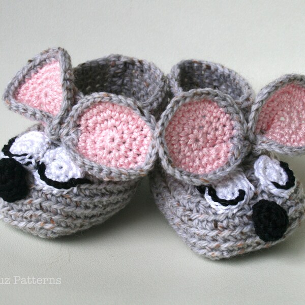 Crochet Pattern, Crochet baby booties pattern, sleepy mouse booties pattern INSTANT DOWNLOAD