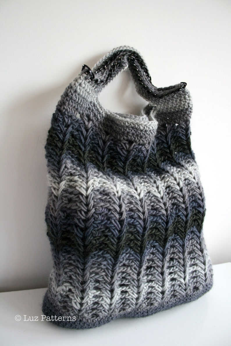 Crochet patterns, crochet bag pattern, crochet shopper bag pattern, crochet clutch bag pattern INSTANT DOWNLOAD 131 image 4