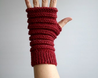 Crochet pattern, Instant Download crochet arm warmer pattern, wrist warmer crochet pattern, fingerless glove pattern (244)