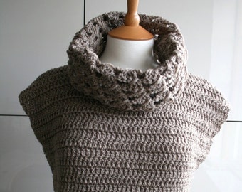 Crochet Pattern, INSTANT DOWNLOAD crochet poncho pattern, sweater crochet pattern, pullover fall crochet pattern 245