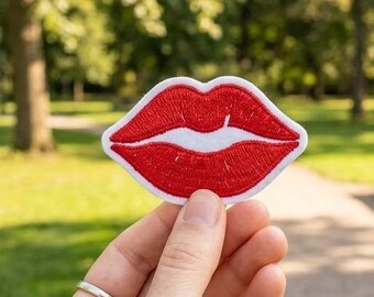 Lipstick Kiss Patch, Cute Makeup Lover Embroidered Patch, Coquette Beauty Iron & Sew On Patches Badge for Jacket Hat Tote Backpack Clothes