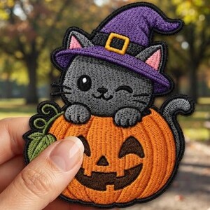 Toppa ricamata con strega, gatto e zucca, spilla termoadesiva di Halloween, applicazione spettrale in stile kawaii