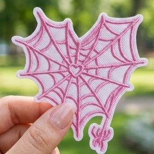 Gestickter Spinnennetz-Herzaufnäher, Gothic-Halloween-Aufnäher zum Aufbügeln und Aufnähen für Jacken