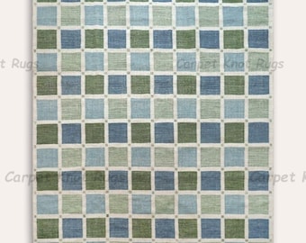 Alfombra a cuadros azul verdoso pastel, tejida a mano, de lana, con patrón de cuadrícula suave, estilo minimalista moderno escandinavo, para sala de estar o dormitorio.