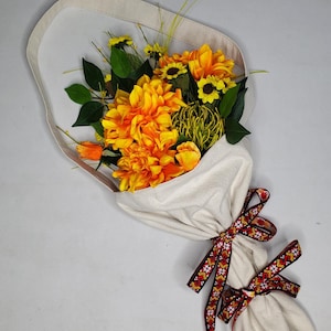 Fresh Cut Flower Tote, Canvas Bag, Florist Supplies, Flower Accessories, Garden Harvest Bag, Flower Carrier, Handmade