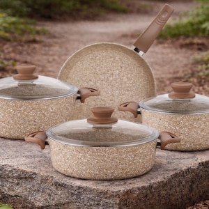 Beige Stein handgemachtes Kochgeschirr-Set, Antihaft-Topfset mit Glasdeckel, modernes Küchenkochgeschirr, Bratpfanne Set, minimalistisches Küchengeschenk