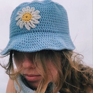 Handmade Crochet Daisy Bucket Hat: Cotton Boho Summer Hat
