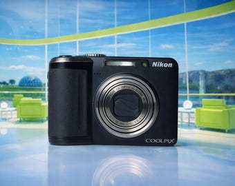 Nikon Coolpix P60 Digital Camera | Vintage Retro Point & Shoot Digicam