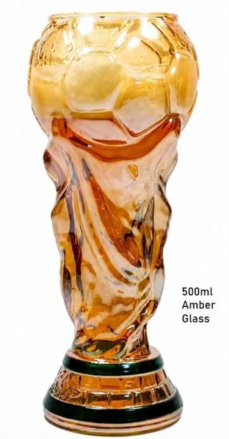 Football Trophy Glass 450ml 600ml 800ml, Match Day Beer Glass, Football Fan Gift, Birthday Gift for Him, Gift for Dad, Football Supporter 500ml Amber Glass