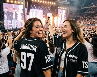 Koszulka baseballowa członków BTS z nadrukiem, spersonalizowana koszulka Bangtan z dekoltem w serek, inspirowana Arirang, koszulka z motywem koncertu BTS World Tour 2026 w stylu wojskowym