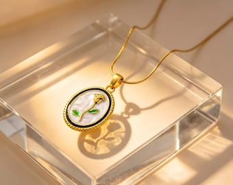 Collar rosa estilo Dark Academia, colgante ovalado vintage de esmalte negro, joyería romántica chapada en oro de 18 quilates, gargantilla aristocrática francesa.