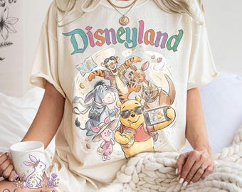 Camiseta de Disneyland Pooh Friends, Camiseta de vacaciones de Winnie the Pooh, Camiseta de verano con dibujos animados, Camiseta de viaje a Disneyland, Camiseta con estampado de Pooh