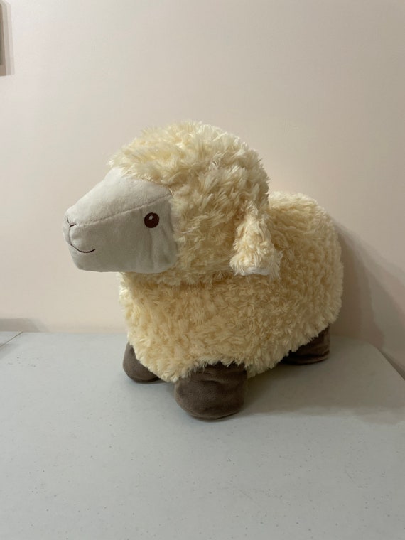animal alley lamb